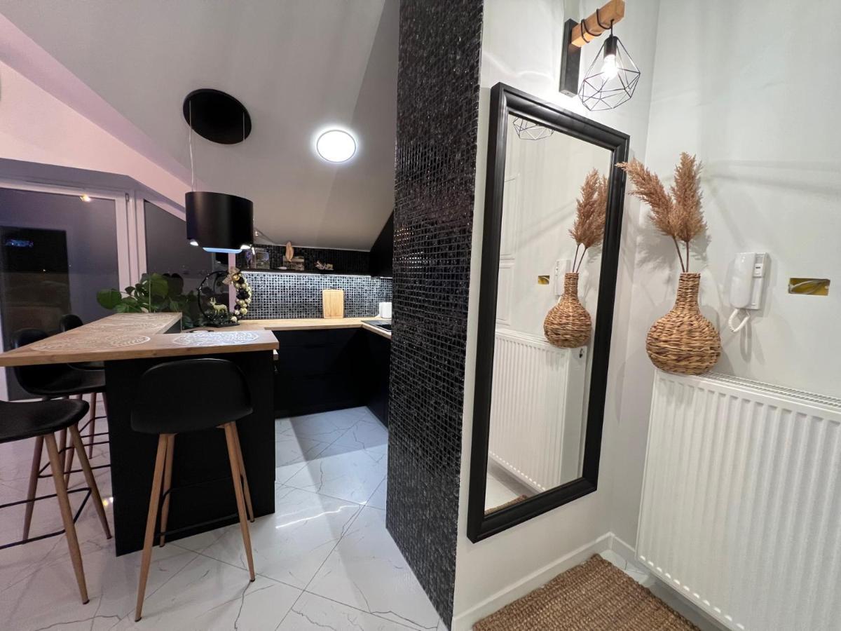 Apartamenty Pod Wieza - Tatarska แชมิตช์ ภายนอก รูปภาพ